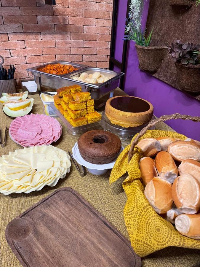 Utopia Hostel Апаресида Екстериор снимка