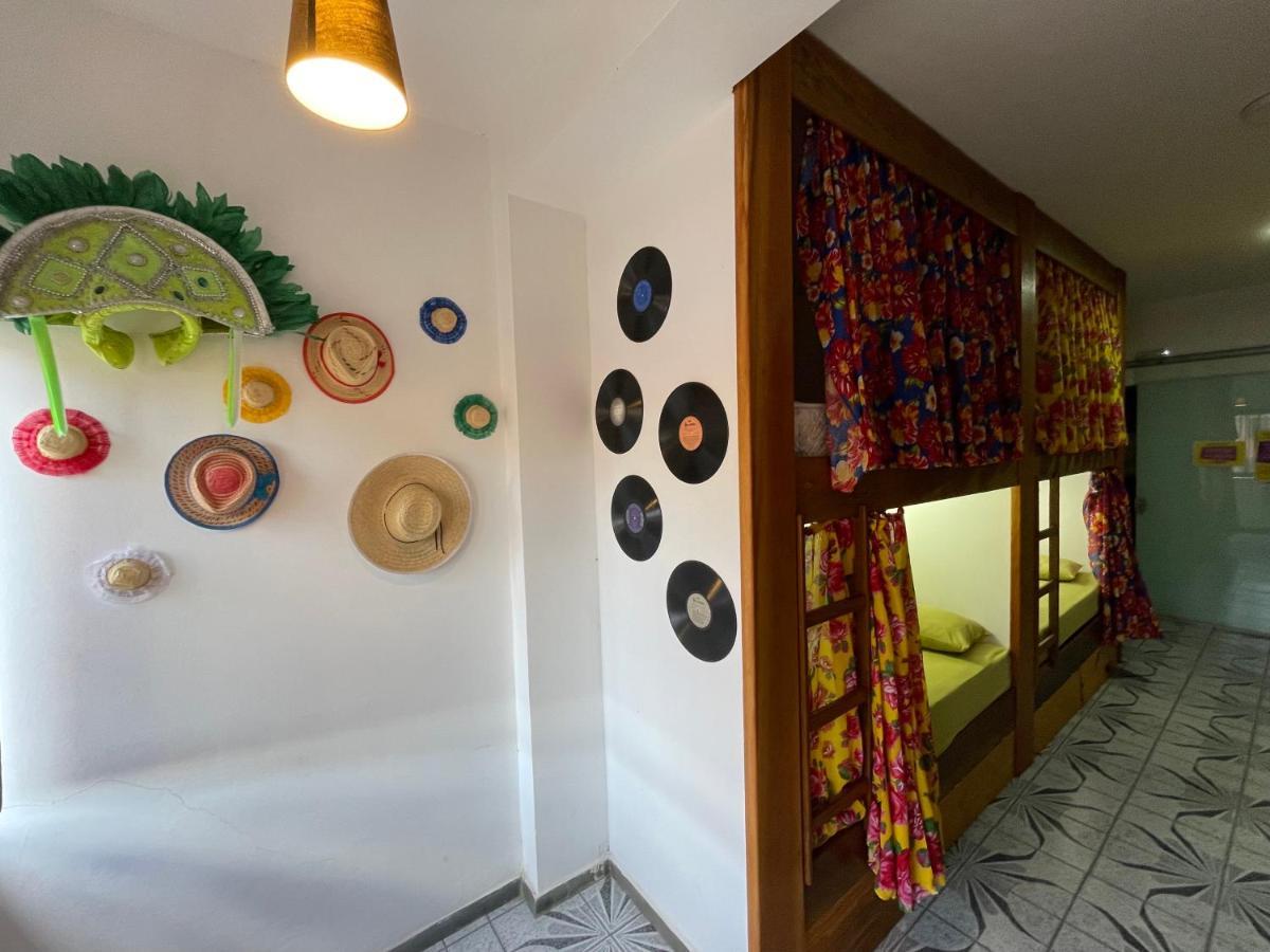 Utopia Hostel Апаресида Екстериор снимка