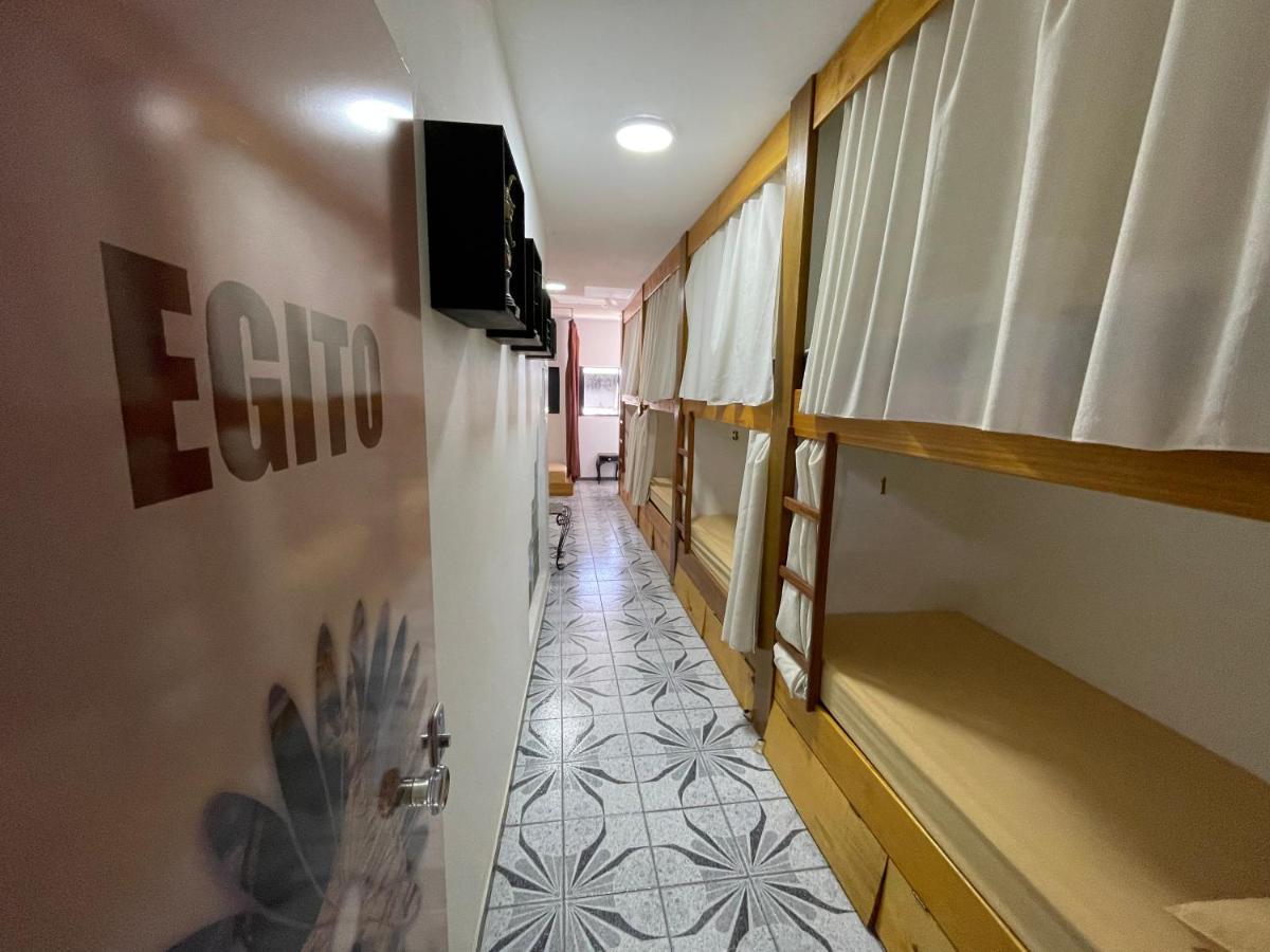Utopia Hostel Апаресида Екстериор снимка