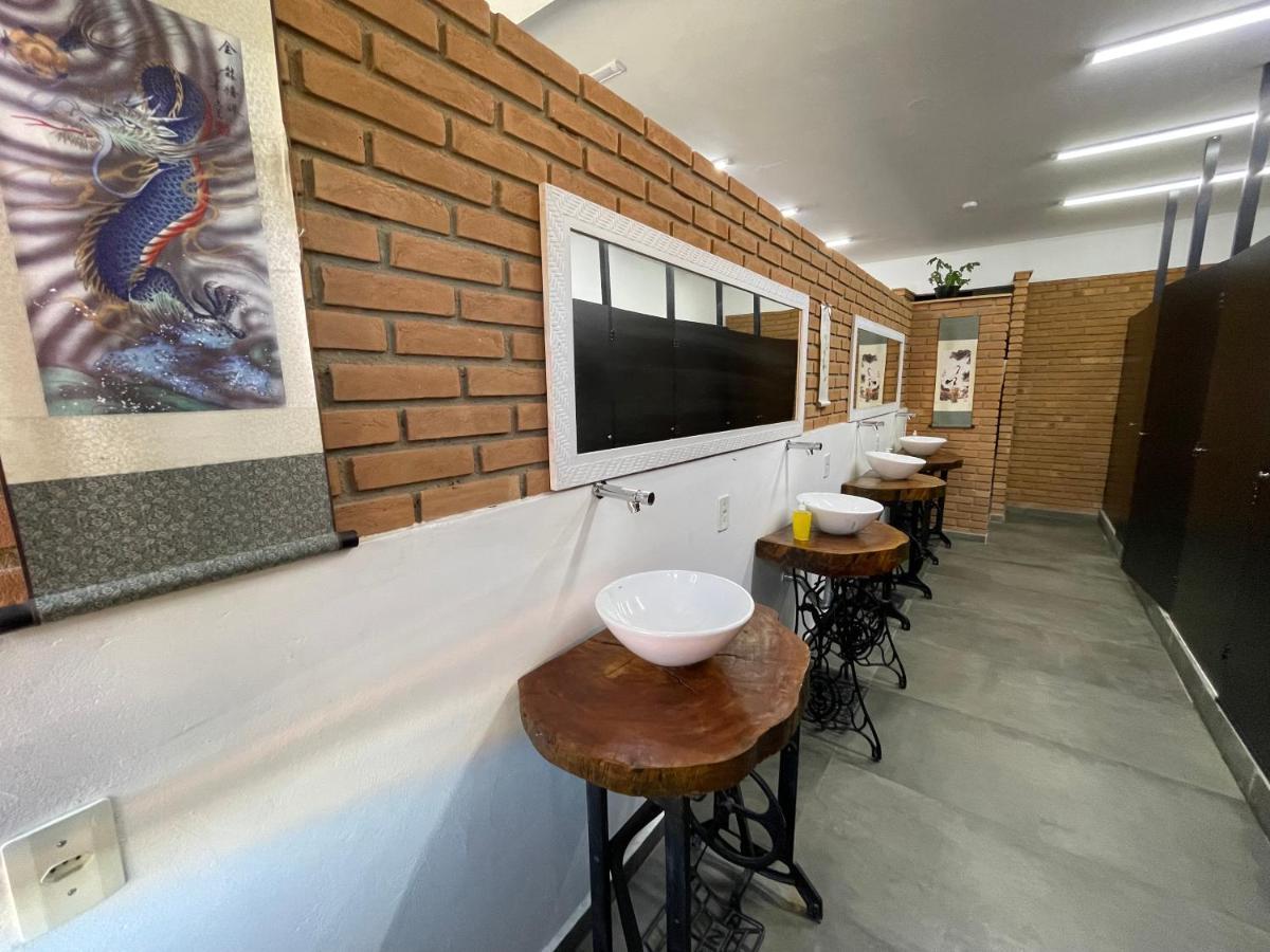 Utopia Hostel Апаресида Екстериор снимка