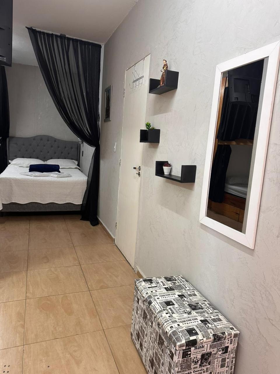 Utopia Hostel Апаресида Екстериор снимка