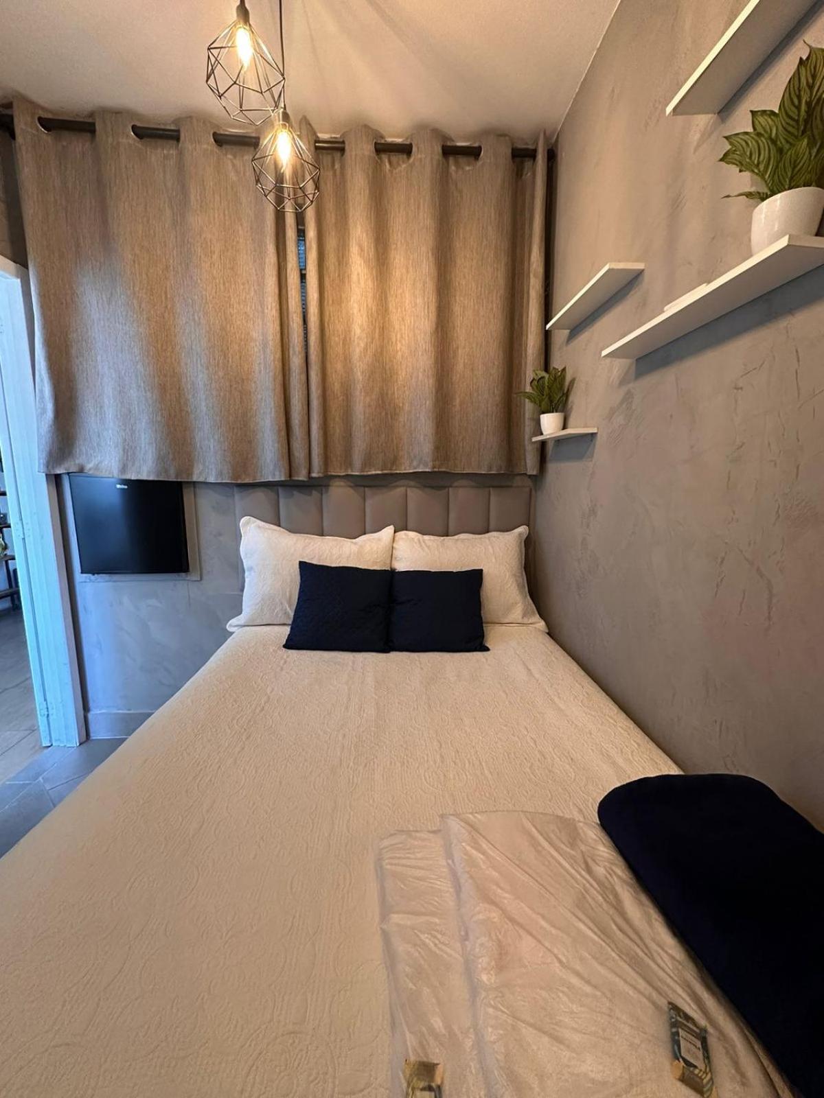 Utopia Hostel Апаресида Екстериор снимка